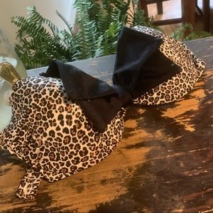 Victoria Secret bombshell bikini top